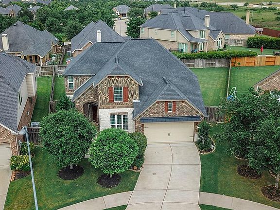 3rd image of 6523 Tamarind Sky Ln