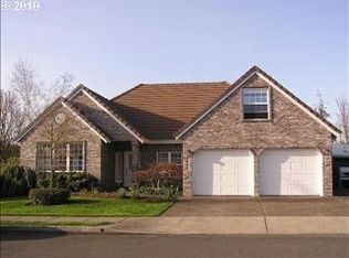 1940 NE 21st Ave, Canby, OR 97013