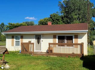 9098 N Irish Rd, Mount Morris, MI 48458