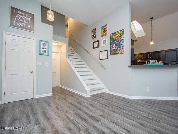 2nd image of 2608 Hampton Hill Ct