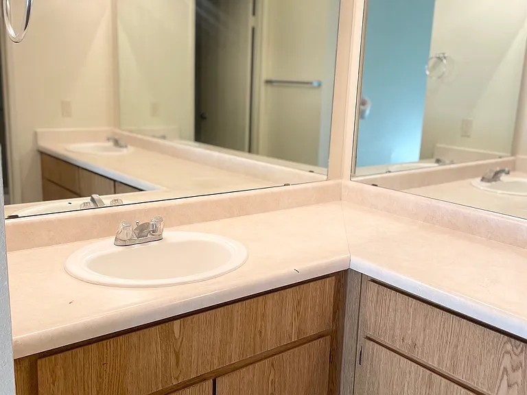 2-Bed / 2-Bath- Primary Bedroom's Bathroom.