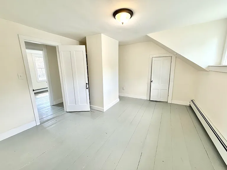 48 Cross St — Photo 18