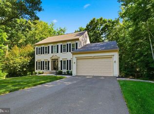 7818 Meadowgate Dr, Manassas, VA 20112