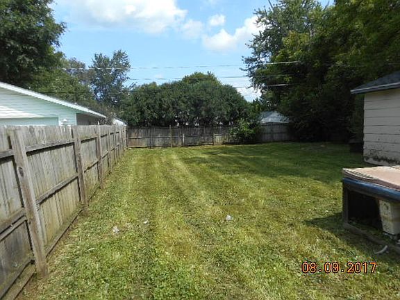 4th image of 922 Anna Ave