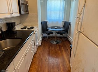 406 Mountain Ave, Westfield, NJ 07090