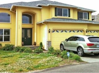 1223 SW 110th Ln, Seattle, WA 98146