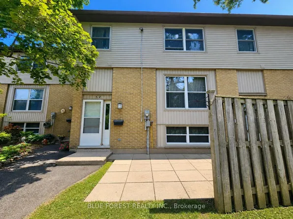760 Berkshire Dr Unit 52, London, ON N6J 4A5