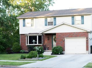 121 Norman Dr, Depew, NY 14043