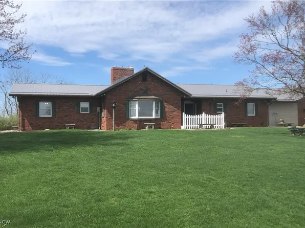 717 Grant St, Cadiz, OH 43907