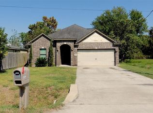 2910 Oklahoma Ave, League City, TX 77573