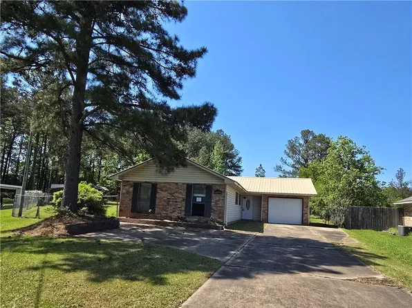 6642 Lost Ridge Dr, Pineville, LA 71360