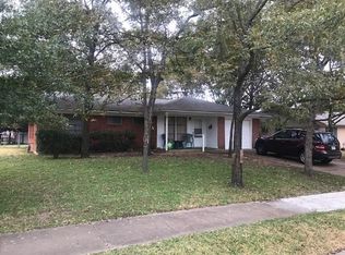 1812 Hillcrest Dr, Irving, TX 75062