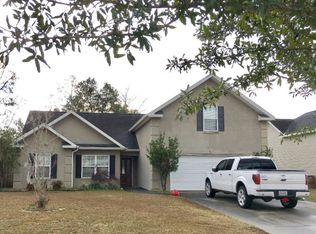 884 Laurel Hill Cir, Richmond Hill, GA 31324
