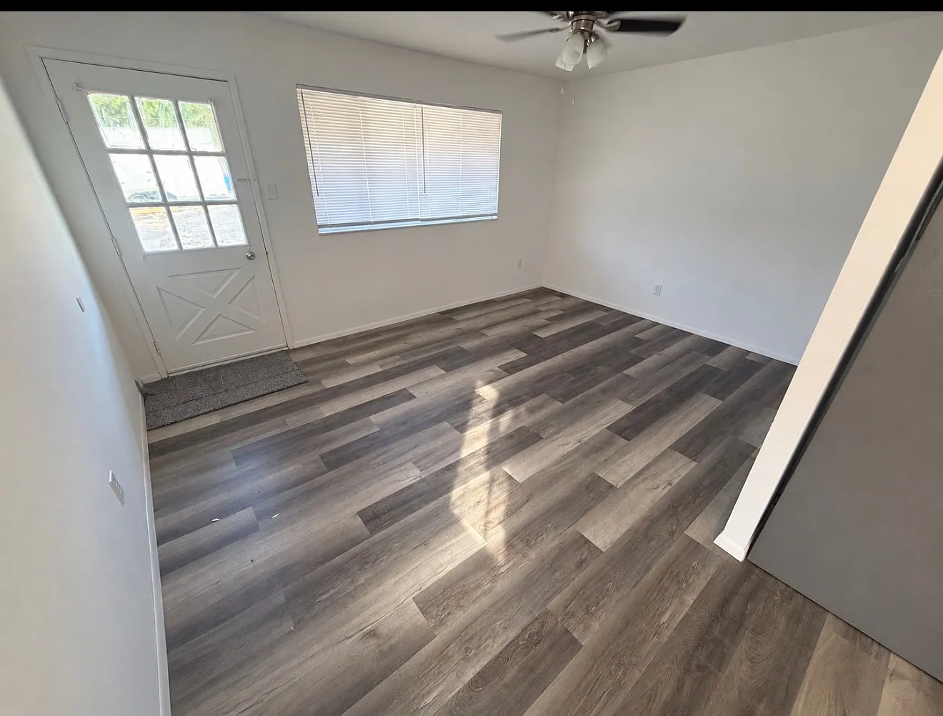 423 N 6th St — Photo 3