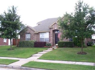 5905 Chatham Ln, The Colony, TX 75056