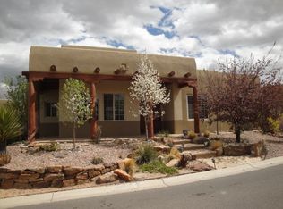 4323 Lost Feather Ln, Santa Fe, NM 87507