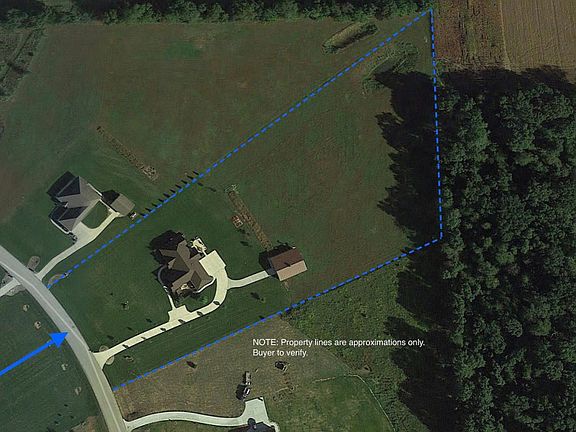 70575 Southfork Dr Edwardsburg-large-004