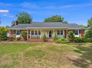 8220 Tyndale Rd, Richmond, VA 23227