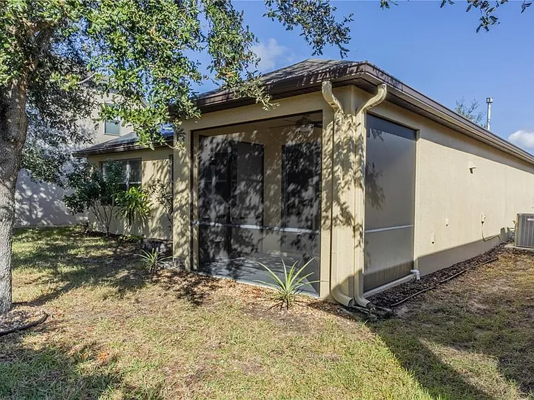519 Cadiz Dr — Photo 23