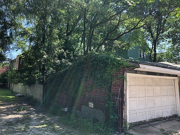 4th image of 2038 N Wolcott Ave