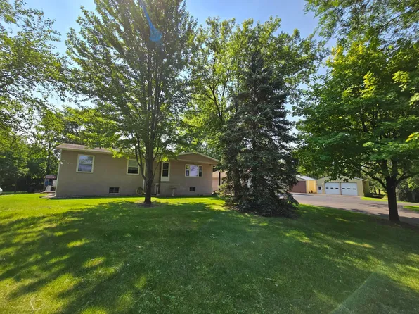 8066 Edmonson Ave NE, Monticello, MN 55362