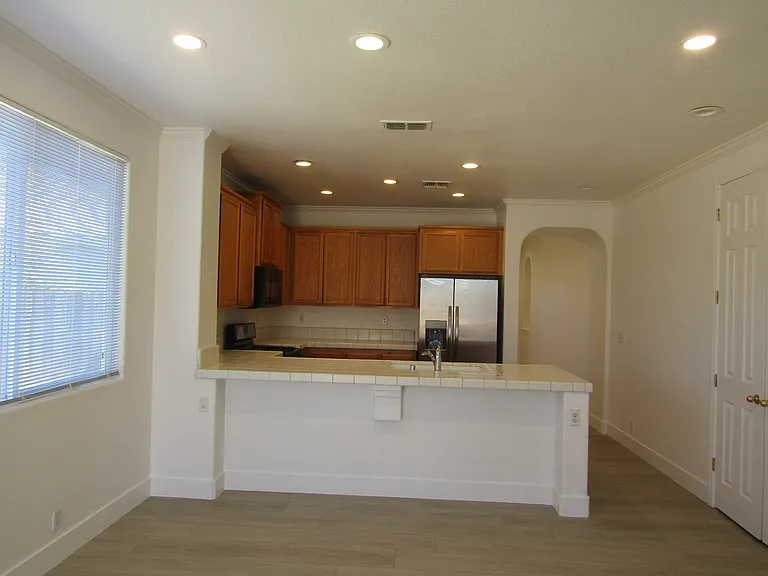 10116 Lambeau Ct — Photo 8