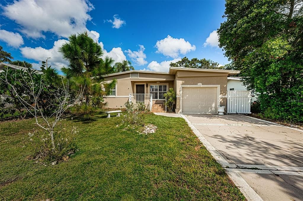 1112 Michigan Blvd, Dunedin, FL 34698 Zillow