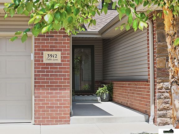 2nd image of 3912 Pablo Ln