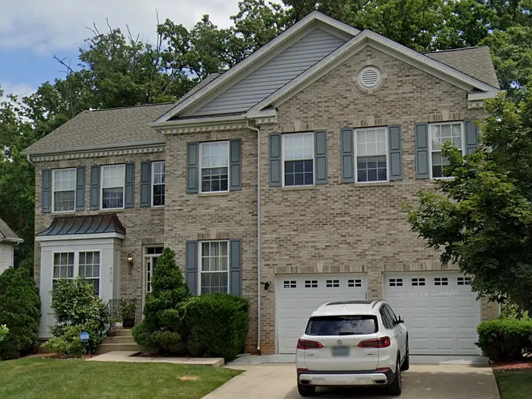 9615 Huxley Dr — Photo 1