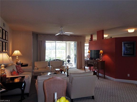 5th image of 610 Laguna Royale Blvd APT 1002