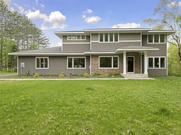 7010 Ches Mar Dr, Excelsior, MN 55331