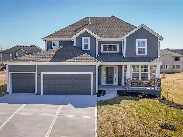 23825 W 59th St, Shawnee, KS 66226
