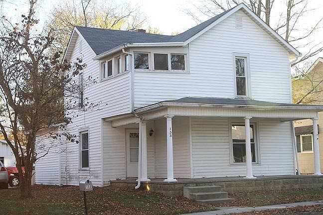 1st image of 133 Broadway St