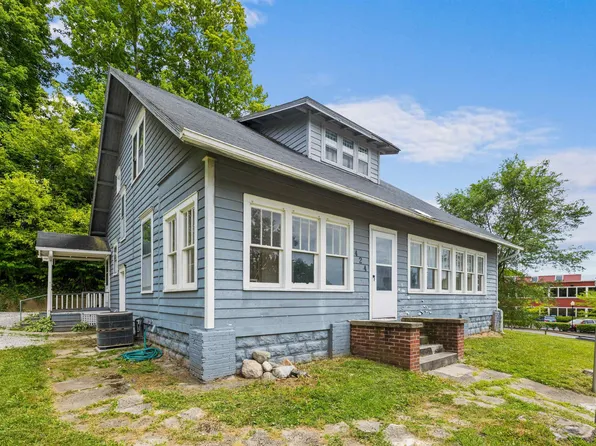 424 N Main St, Roanoke, IN 46783