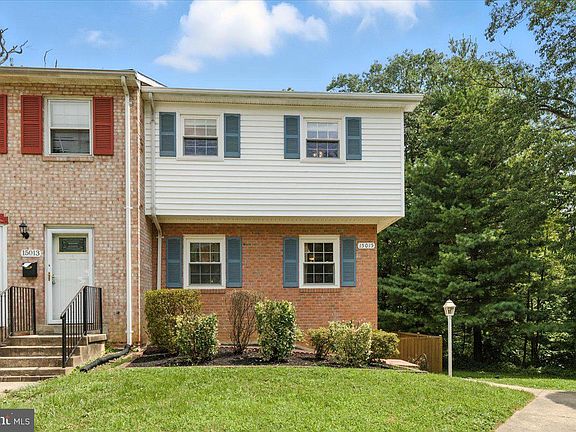 2nd image of 15015 Ashdale Cir