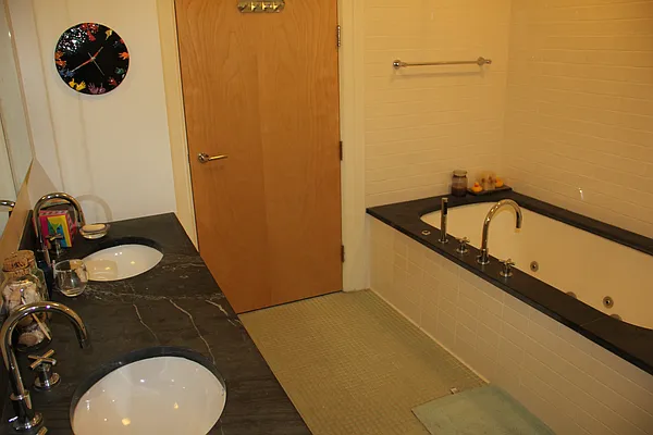 Sold by Owner | media 1