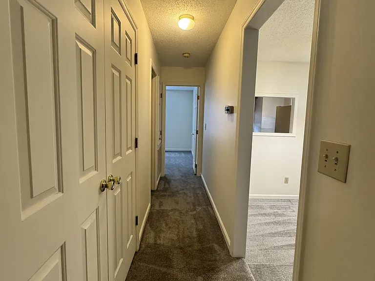 133 Columbine Dr #113 — Photo 8