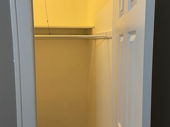 2nd image of 1824 W 82nd St #2