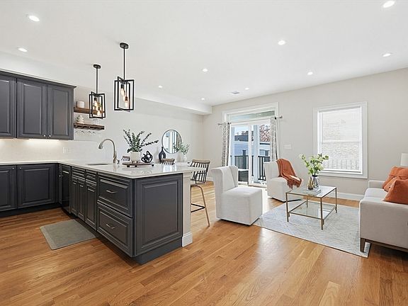 2nd image of 45-47 Horace St #2