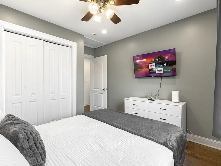 8614 Lakeview Ave — Photo 32