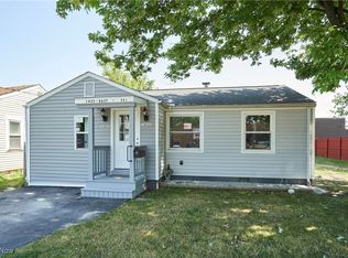 1433 E 361st St, Eastlake, OH 44095