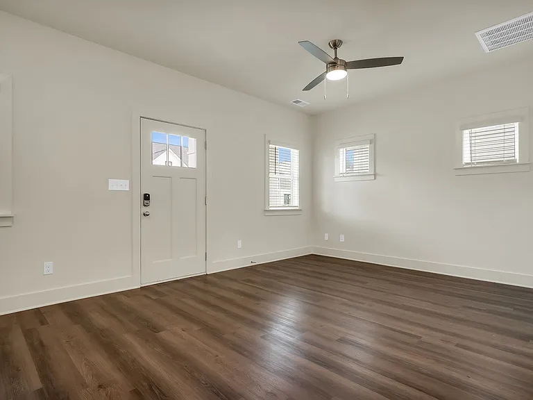4039 Red Rock Pl — Photo 2