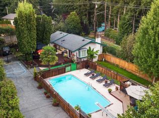 17422 Olympic View Dr, Edmonds, WA 98026