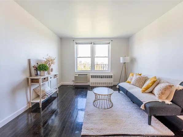 97-07 67th Ave #6G, Rego Park, NY 11374