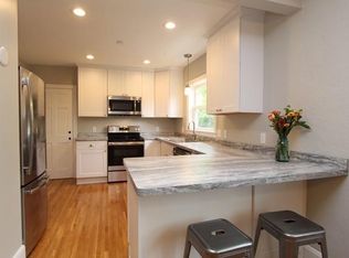 1802 Chestnut Ave W #2, Minneapolis, MN 55405