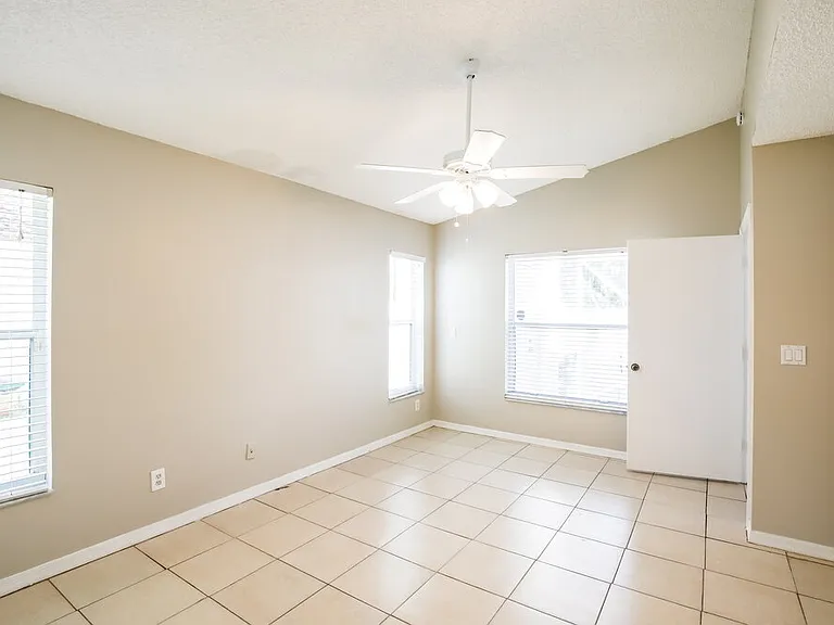 7273 Burgess Dr — Photo 11