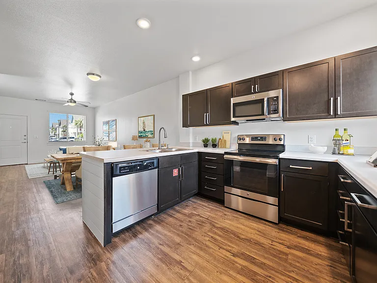 Townhomes at Twenty01 — Photo 17