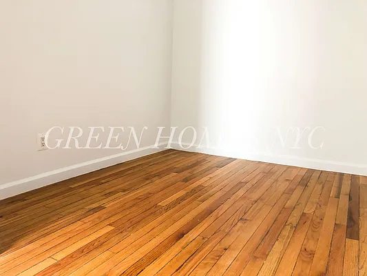 Rented by Green Home NY Realty LLC | media 18