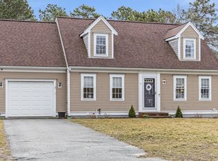 11 Derby Ln, Harwich, MA 02645