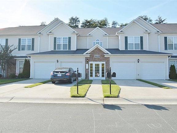 2nd image of 3039 Winston Dr